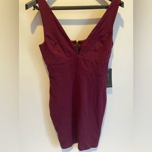 BCBG Maxazaria BYM6219236-606 Women's Dress Sangria Sz. 2